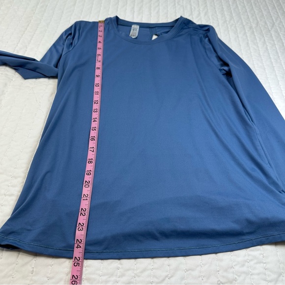 SPANX Soft Spot Wrap Back Indigo Haze Butter Long Sleeve T-Shirt Size M - Picture 4 of 16